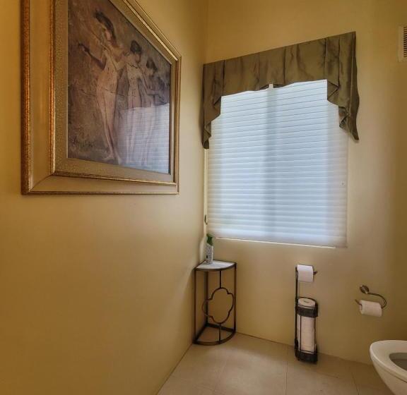 اتاق استاندارد با تراس, Guam Theo House
