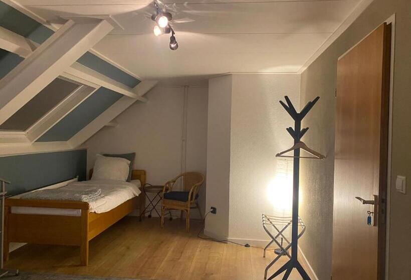 Семейный Номер, Bed And Breakfast Carma Arnhem
