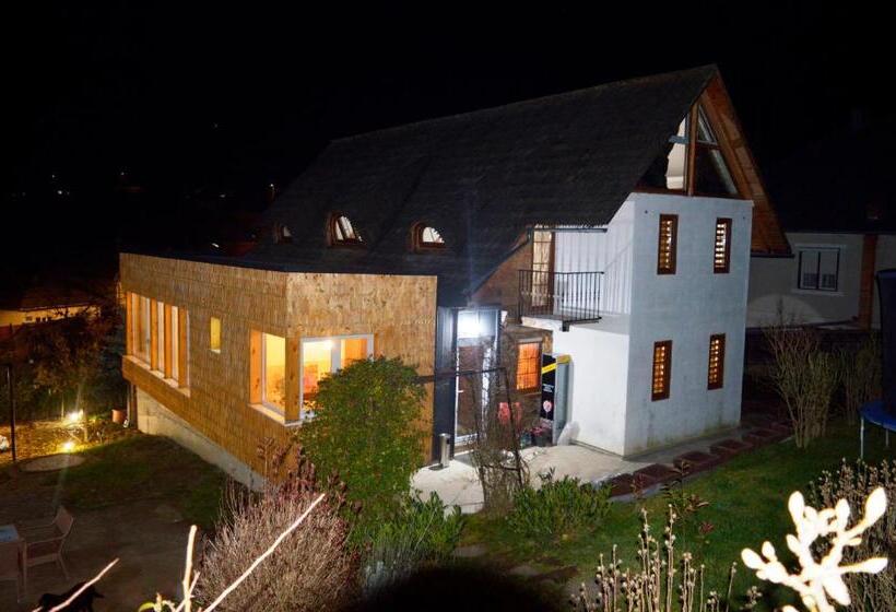 Номер Стандарт Вид на Сад, Casa Cu Magnolii