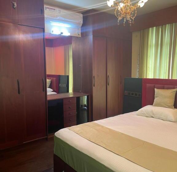 스탠다드 발코니 룸, Royal Residence Malabe