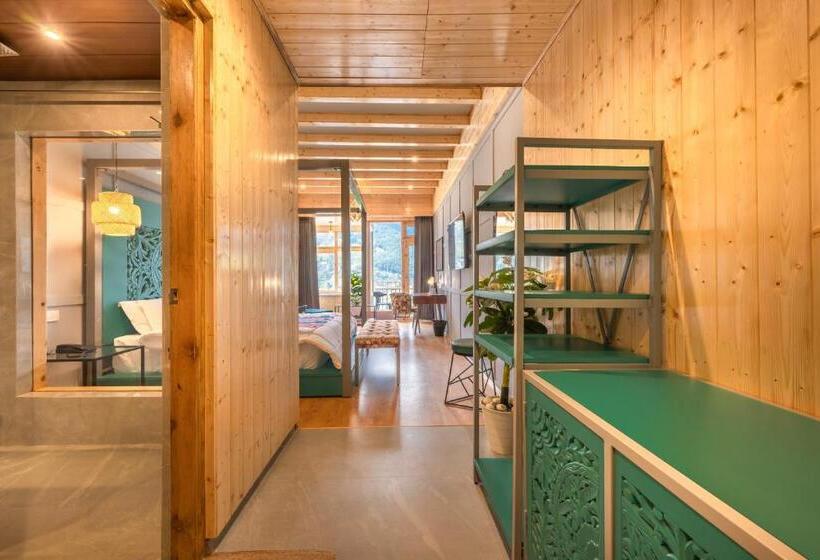 اتاق استاندارد با تخت بزرگ, Echor Himalayan Heights Luxe Manali