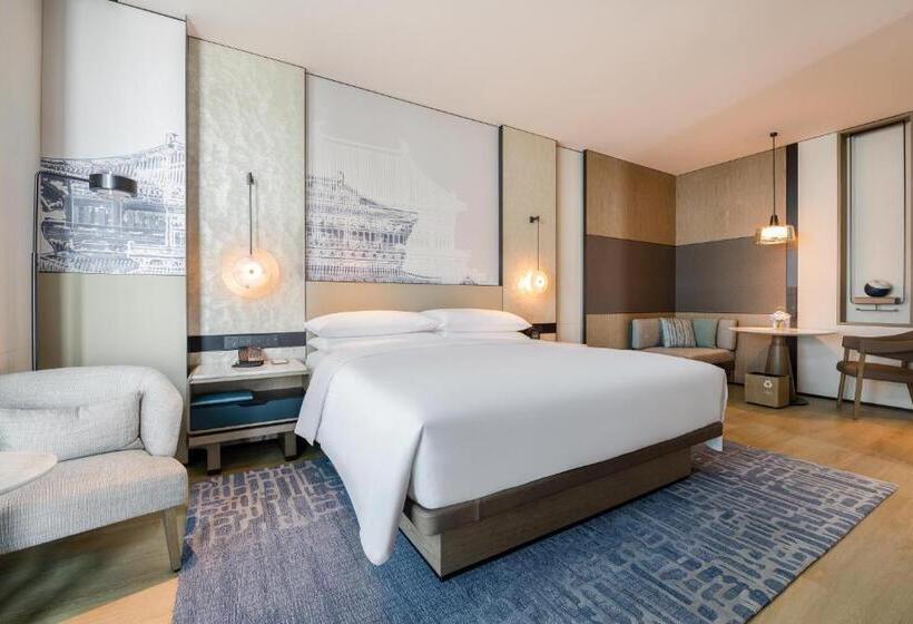 اتاق اجرایی با تخت بزرگ, Wuhan Marriott Hotel Wuchang