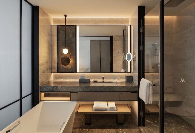 اتاق پریمیوم با چشم‌انداز دریاچه, Wuhan Marriott Hotel Wuchang