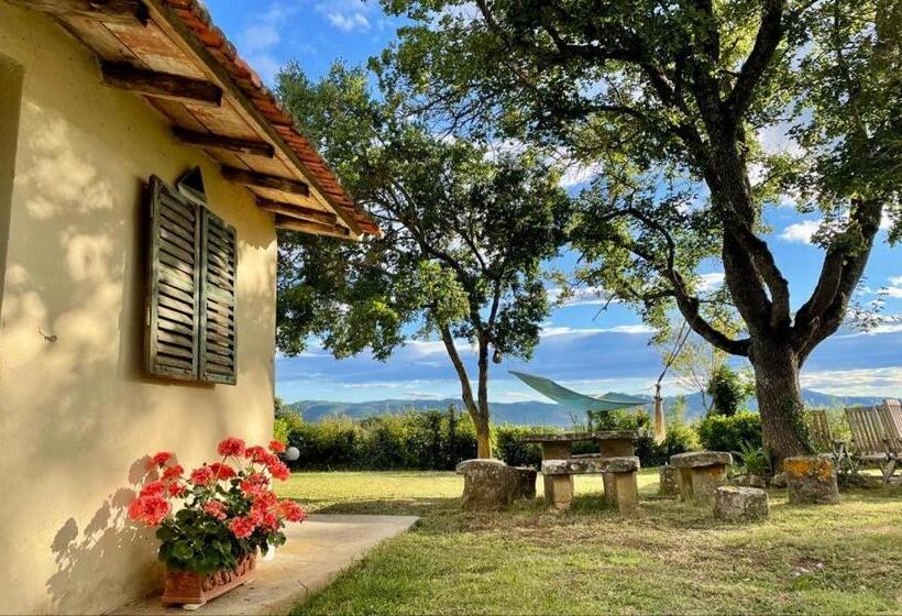 Deluxe Room Mountain View, Casa Le Rondini Toscana