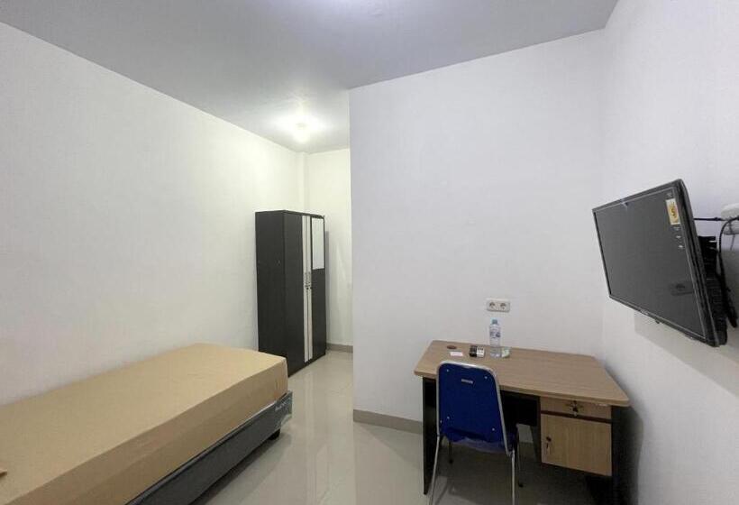 디럭스 룸, Oyo 93297 Penginapan Musafir Syariah