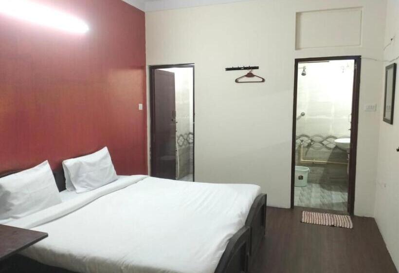 Номер Стандарт, Sharma Residency Chennai Egmore