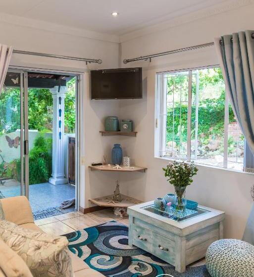 Студия Стандарт, Gabbys Cottage Guesthouse