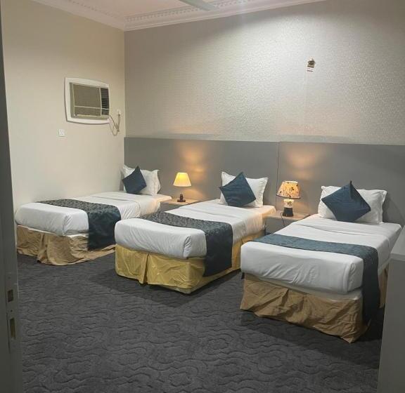 Economy Triple Room, اسفار الواحة Asfar