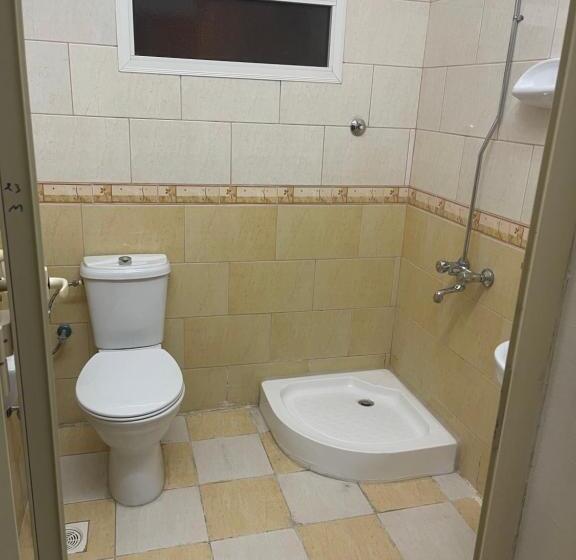 Economy Triple Room, اسفار الواحة Asfar