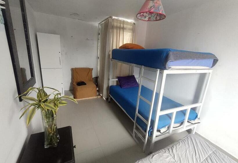 اتاق استاندارد, Casa Hostel 129 A