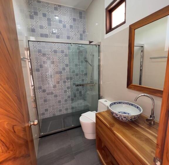 Quarto Estandar com Sacada, Madilao