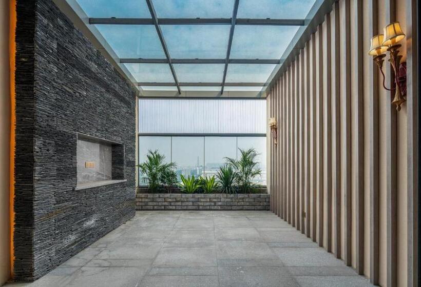 Номер Deluxe Кровать Кинг, Echarm Plus Hotel   Foshan Smart New City Zhangcha Metro Station Branch