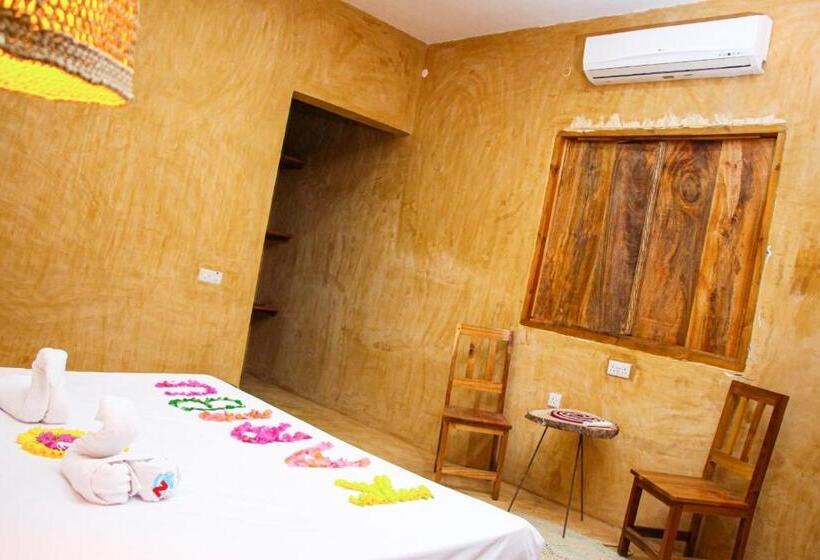 Quarto Estandar Cama King, Zanzigo