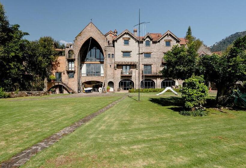 1 Bedroom Apartment Lake View, Vive En Un Castillo En Valle De Bravo