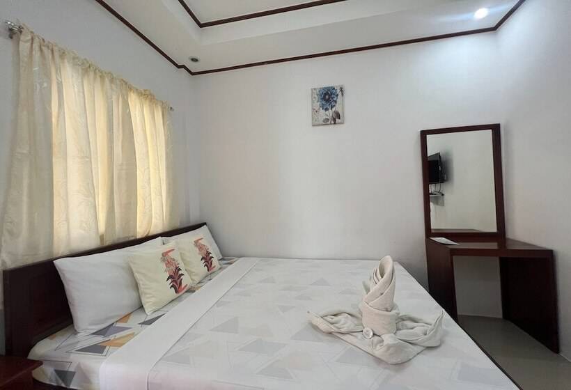 标准间, Dinah S Tourist Inn