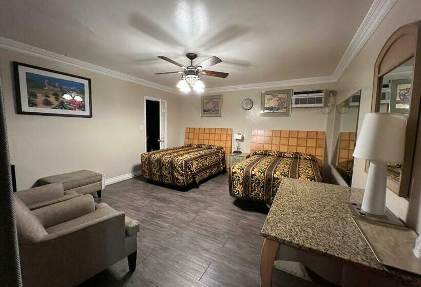 Номер Стандарт 2 Двуспальные Кровати, Flamingo Motel Oxnard