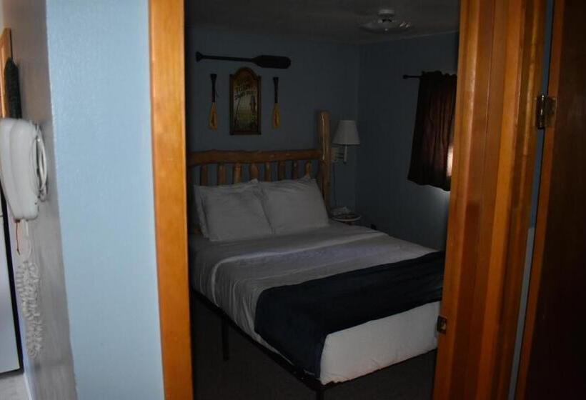Хижина, Ute Bluff Lodge, Cabins & Rv Park