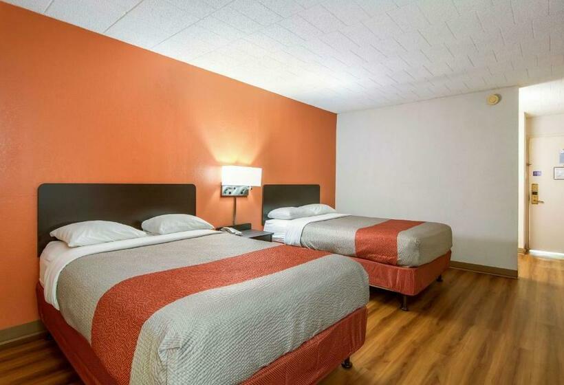 Четырехместный Номер Deluxe, Motel 6 New Stanton, Pa