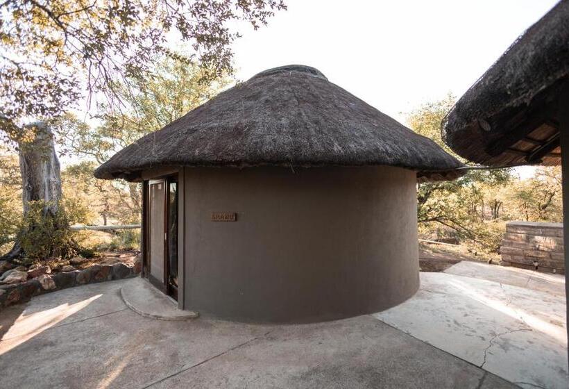 샬레, Nsala Wilderness Camp