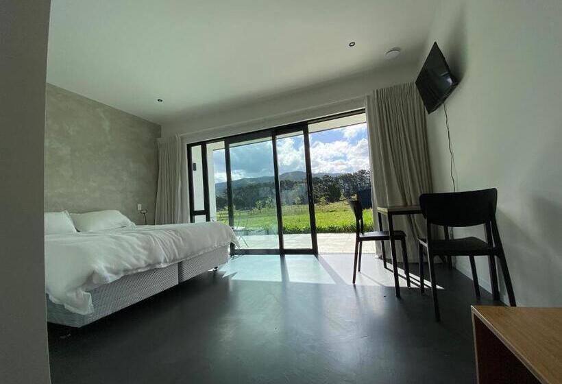 اتاق لوکس با چشم‌انداز باغ, Woodside Bed And Breakfast