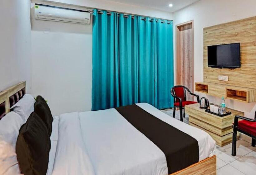 Номер Deluxe, Akshay Dream Stay