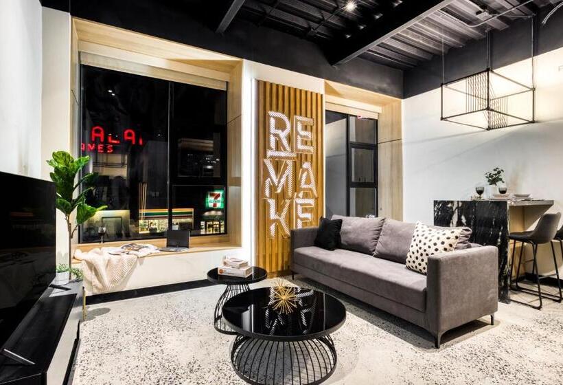 דירת חדר עם טרסה, Downtown Designer Apartments By Uliv