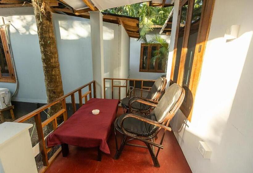 标准间带湖景, Feather Touch Hotels And Resorts Palolem