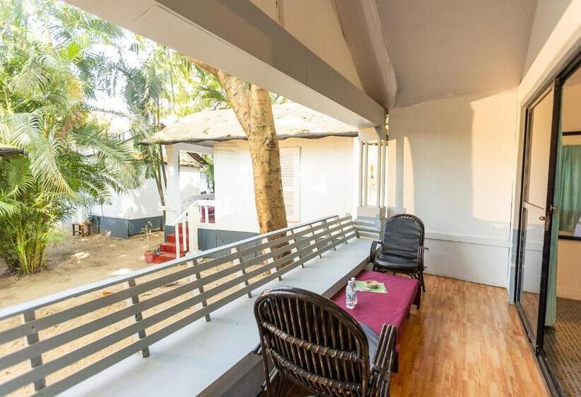 标准房带园景, Feather Touch Hotels And Resorts Palolem