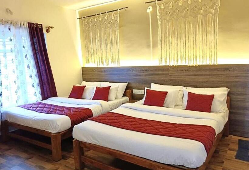 Номер Стандарт Вид на Бассейн, Redberry S Luxury Stay Coorg