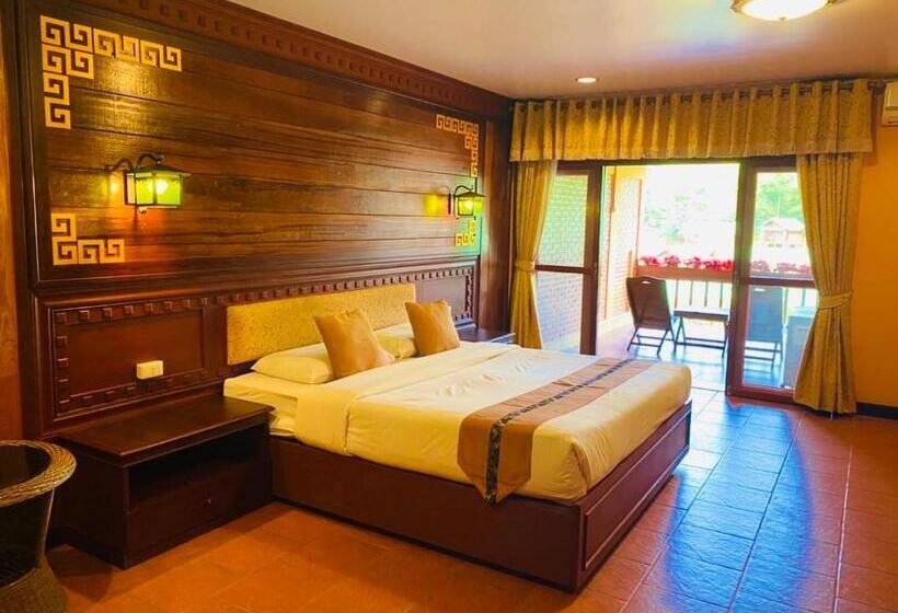 Номер Superior Кровать Кинг, ดอยหมอกดอกไม้รีสอร์ท Doimok Dokmai Resort