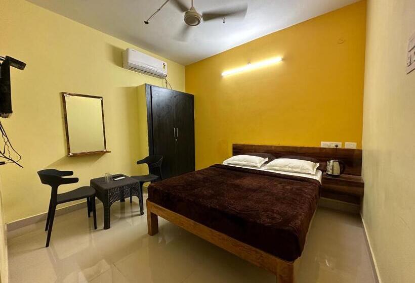 Номер Стандарт, The Kaya Backpackers Rooms Srirangam