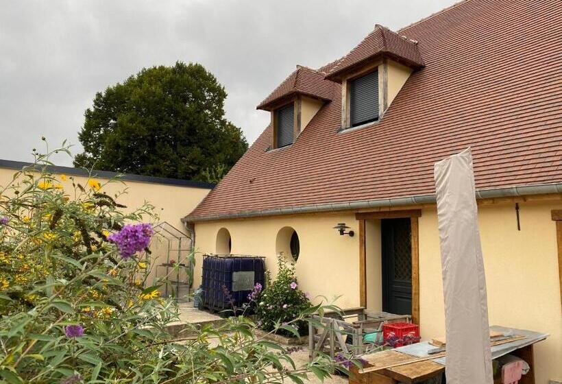 Номер Стандарт, Room In Guest Room   Bed And Breakfast In The Countryside Near Beauvais Airport