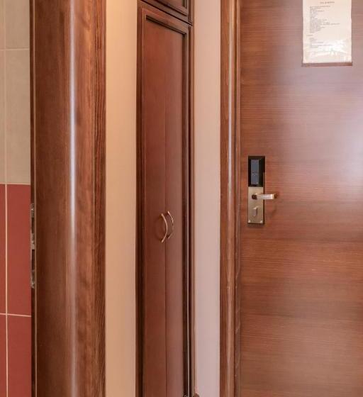 استودیو استاندارد با تراس, Villa Favorite