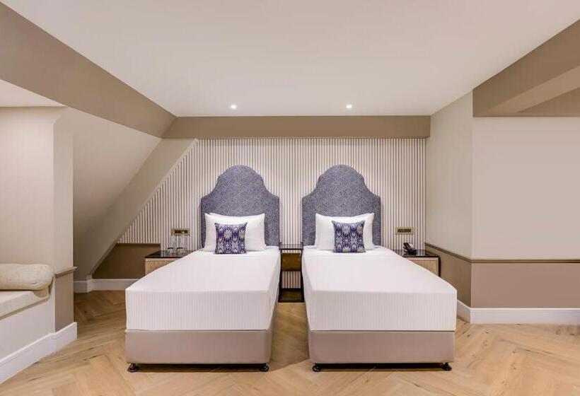 이그제큐티브 룸, Grand Mercure Goa Candolim