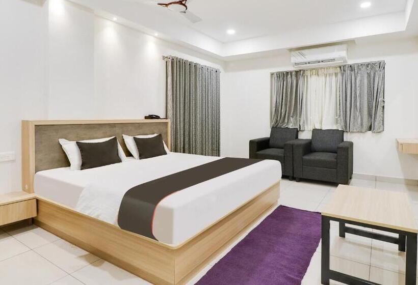 三人经典房间, Collection O 81219 Hotel River View