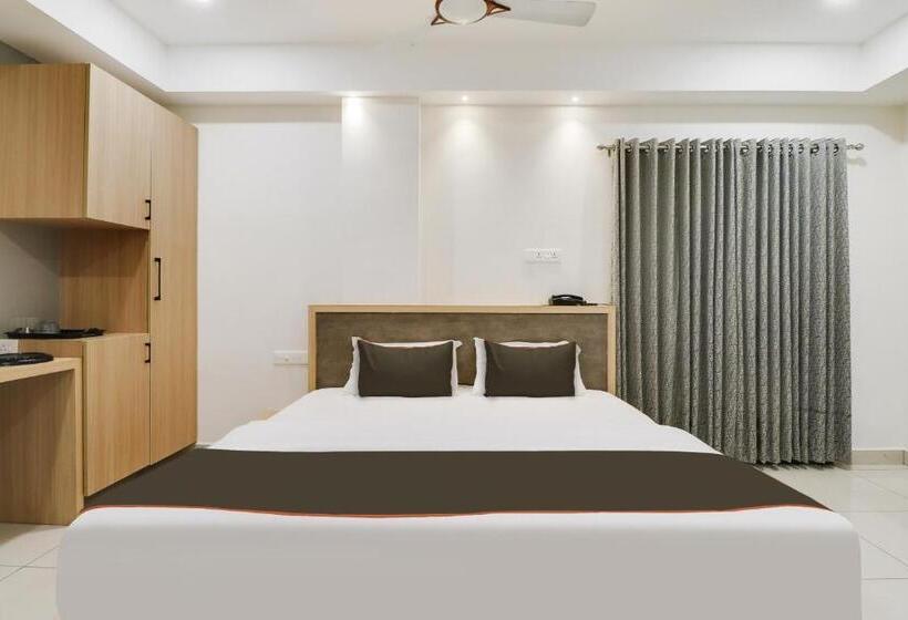 豪华三人间, Collection O 81219 Hotel River View