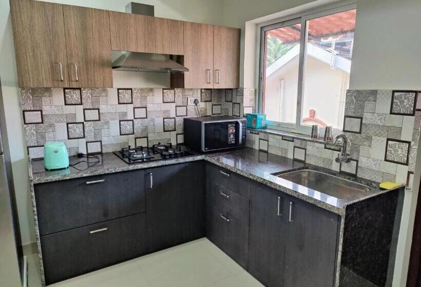 آپارتمان 2 خوابه, Forever Stays 2 Bhk Flat