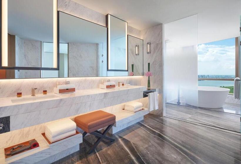 Люкс Executive Кровать Кинг, Hyatt Regency Changshu Kuncheng Lake