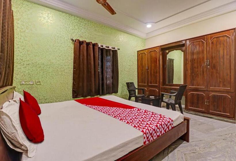 Номер Стандарт, Oyo Flagship Akshaya Villa