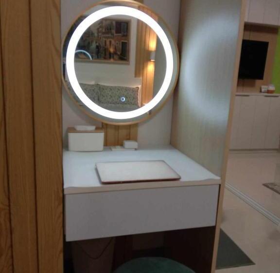 Апартаменты 1 Спальня с Балконом, Oasis Chic By The Bay Pasay City Near Mall Of Asia