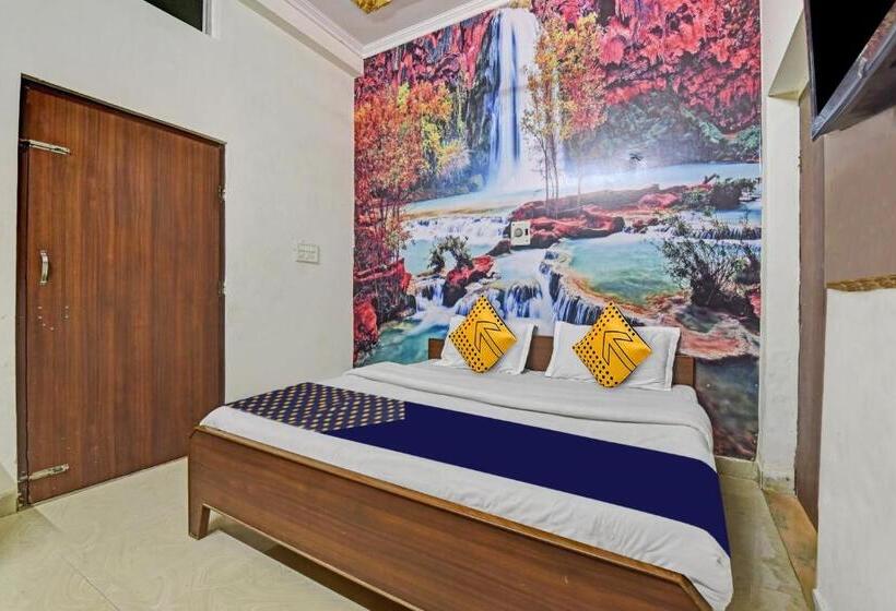 三人经典房间, Spot On Hotel Gangaur Midway