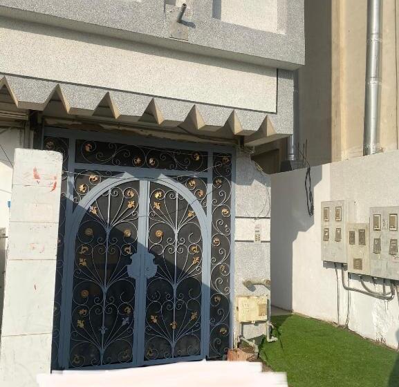 Студия Стандарт, استديو رقم 1