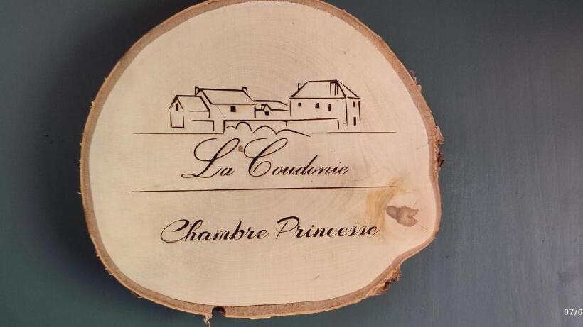 Номер Стандарт, La Coudonie