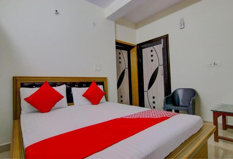 三人经典房间, Oyo Flagship Sadhna Home Stay