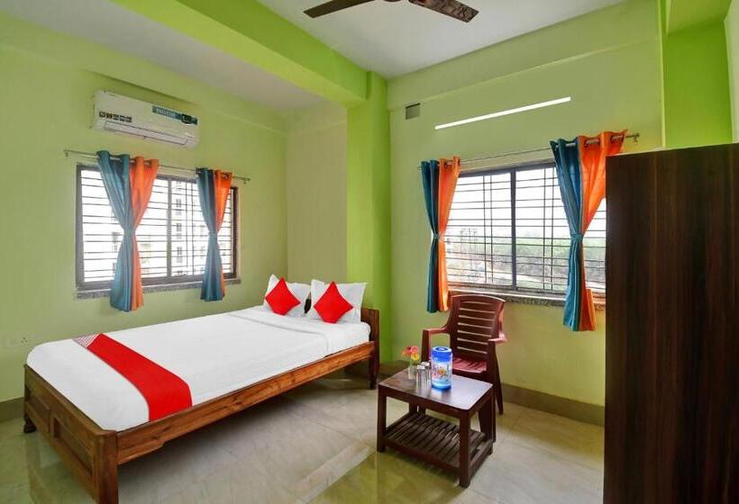 Трехместный Номер Классика, Oyo Subha Utsab Guest House