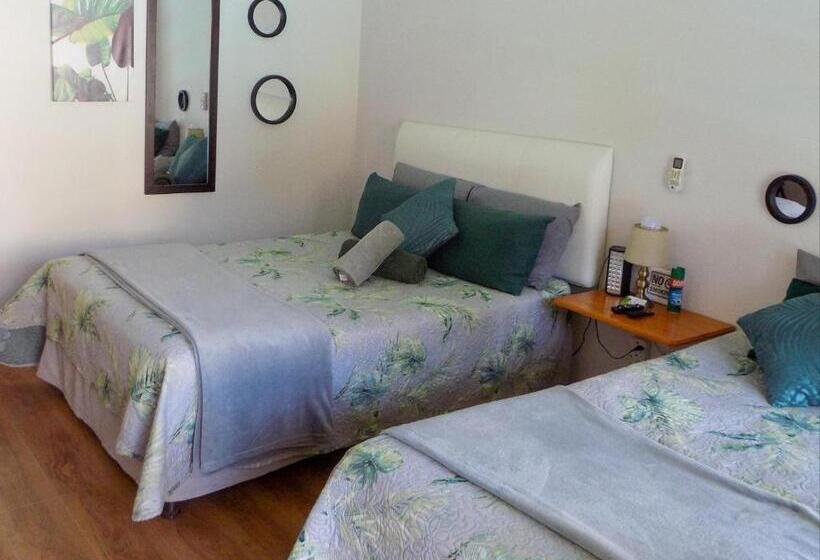 스탠다드 룸 풀장 전망, Molopo Naledi Guest Lodge