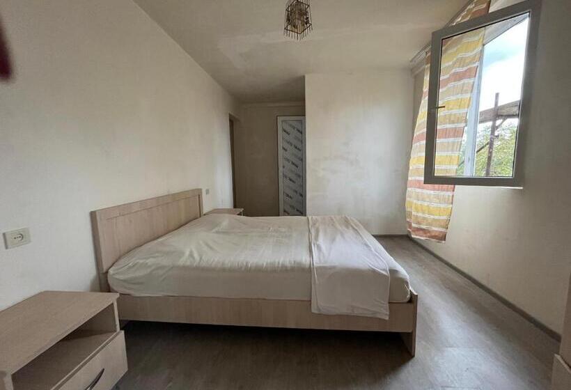 اتاق لوکس, Ok House!