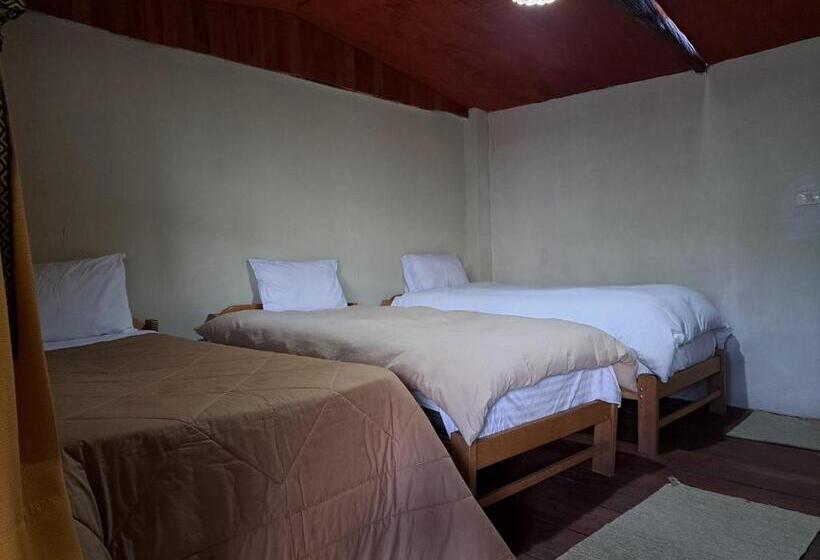 اتاق استاندارد سه نفره, Refugio De Mery Lucmabamba