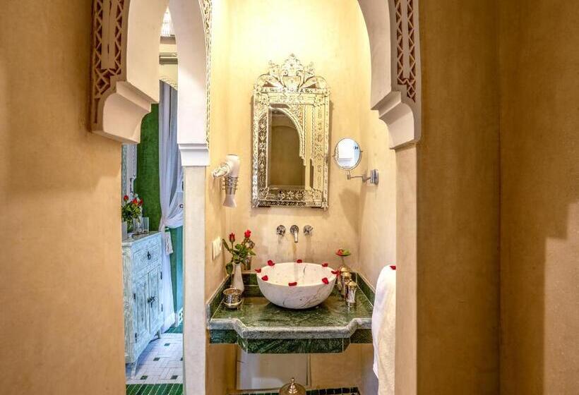 اتاق استاندارد, Riad Almisk