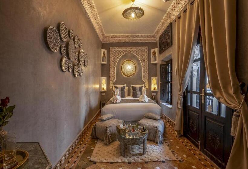 اتاق استاندارد, Riad Almisk
